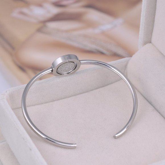 Michael Kors Diamond Patterned Opening Bracelet - Picture 4 of 4